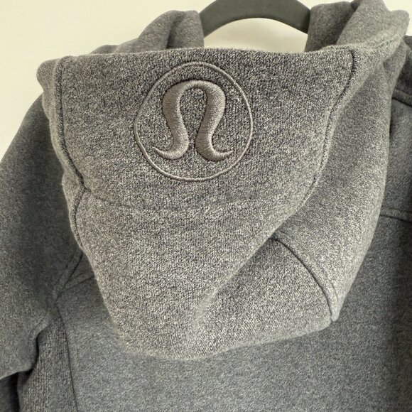 Lululemon Scuba Full-Zip Hoodie (Excellent Condition Size 12) - Picture 5 of 11